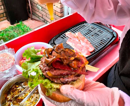 hamburguesas a la parrilla para eventos